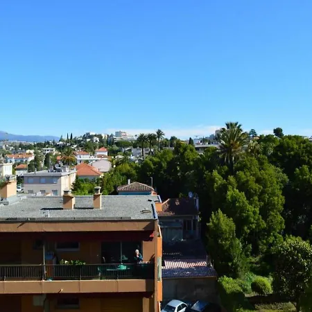 Apartamento Eden *